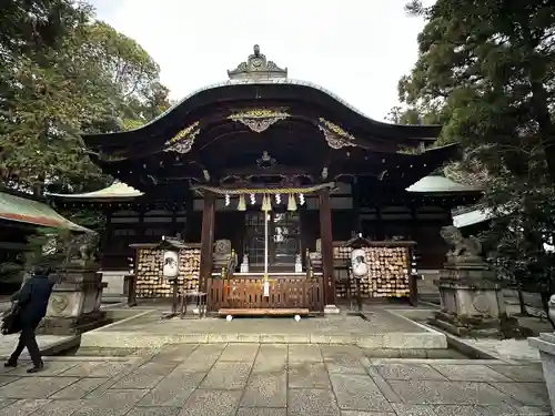 岡崎神社の本殿