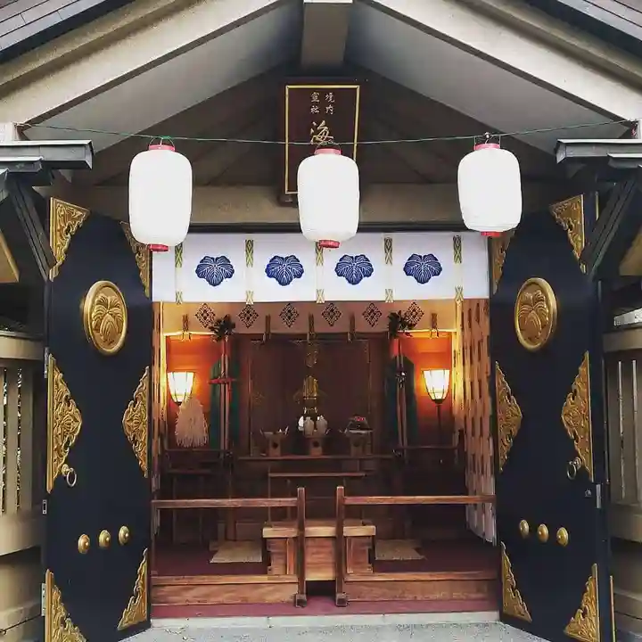 東郷神社の本殿・本堂