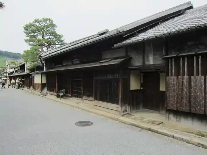 日牟禮八幡宮の周辺