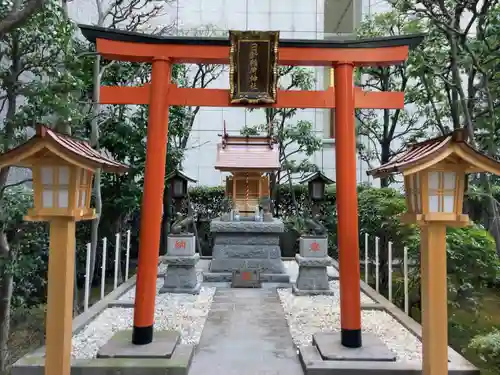 日新稲荷神社(東京都)