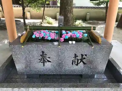 現人神社の手水舎