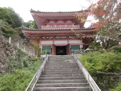南法華寺（壷阪寺）の山門・神門