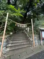 瑞穂神社の{uncategorized: "未分類", other: "その他", undefined: "問題あり", building: "その他建物", grave: "お墓", sacred_gate: "鳥居", guardian: "狛犬", statue: "像", buddha: "仏像", history: "歴史", nature: "自然", garden: "庭園", animal: "動物", pagoda: "塔", temizu: "手水舎", mountain_gate: "山門・神門", sanctuary: "本殿・本堂", subordinate: "末社・摂社", art: "芸術", scenery: "景色", jizo: "地蔵", ema: "絵馬", goshuin: "御朱印", omikuji: "おみくじ", items: "授与品その他", amulet: "お守り", goshuincho: "御朱印帳", eats: "食事", festival: "お祭り", votive_dance: "神楽", shichigosan: "七五三参", wedding: "結婚式", experience: "体験その他", initially: "初詣", around: "周辺", anti_infection: "感染症対策"}