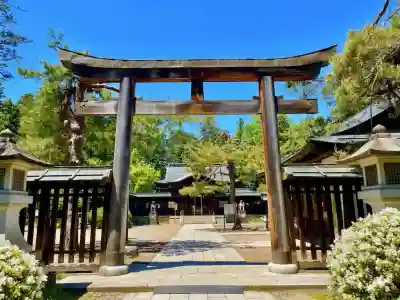 上杉神社の{uncategorized: "未分類", other: "その他", undefined: "問題あり", building: "その他建物", grave: "お墓", sacred_gate: "鳥居", guardian: "狛犬", statue: "像", buddha: "仏像", history: "歴史", nature: "自然", garden: "庭園", animal: "動物", pagoda: "塔", temizu: "手水舎", mountain_gate: "山門・神門", sanctuary: "本殿・本堂", subordinate: "末社・摂社", art: "芸術", scenery: "景色", jizo: "地蔵", ema: "絵馬", goshuin: "御朱印", omikuji: "おみくじ", items: "授与品その他", amulet: "お守り", goshuincho: "御朱印帳", eats: "食事", festival: "お祭り", votive_dance: "神楽", shichigosan: "七五三参", wedding: "結婚式", experience: "体験その他", initially: "初詣", around: "周辺", anti_infection: "感染症対策"}