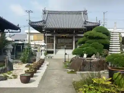 万福寺の本殿・本堂