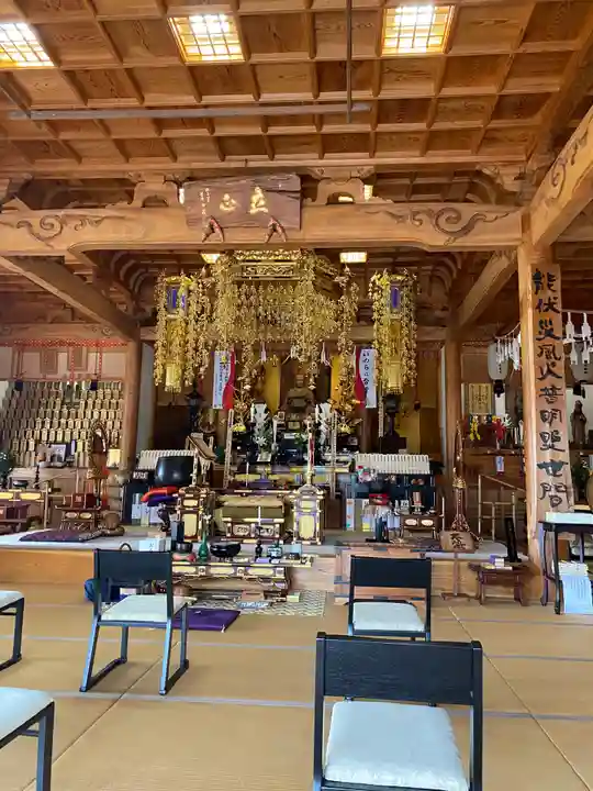 釈迦院の本殿・本堂