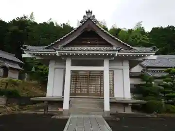 慈恩寺の本殿・本堂