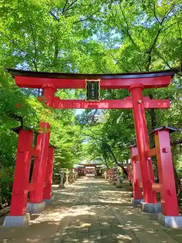 峯ヶ岡八幡神社の鳥居