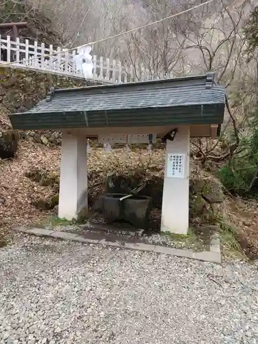 戸隠神社奥社の手水舎