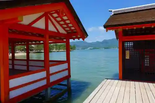 厳島神社の建物その他