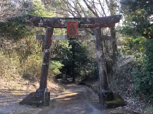 高千穂稲荷大神の鳥居