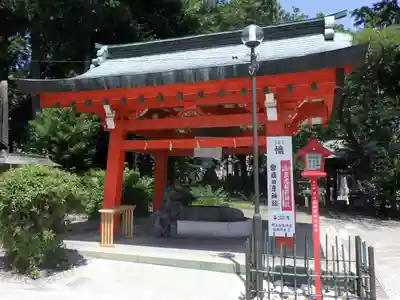 三光稲荷神社の手水舎