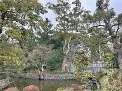 宮山神社の{uncategorized: "未分類", other: "その他", undefined: "問題あり", building: "その他建物", grave: "お墓", sacred_gate: "鳥居", guardian: "狛犬", statue: "像", buddha: "仏像", history: "歴史", nature: "自然", garden: "庭園", animal: "動物", pagoda: "塔", temizu: "手水舎", mountain_gate: "山門・神門", sanctuary: "本殿・本堂", subordinate: "末社・摂社", art: "芸術", scenery: "景色", jizo: "地蔵", ema: "絵馬", goshuin: "御朱印", omikuji: "おみくじ", items: "授与品その他", amulet: "お守り", goshuincho: "御朱印帳", eats: "食事", festival: "お祭り", votive_dance: "神楽", shichigosan: "七五三参", wedding: "結婚式", experience: "体験その他", initially: "初詣", around: "周辺", anti_infection: "感染症対策"}