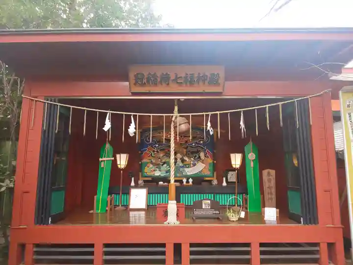 冠稲荷神社の本殿・本堂