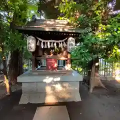 上高田氷川神社の末社