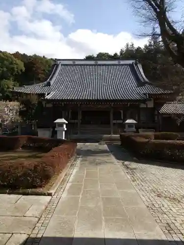 月崇寺の本殿