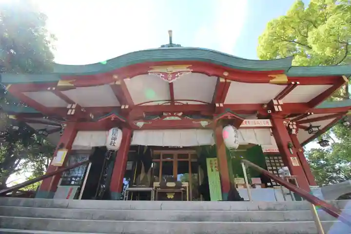 多摩川浅間神社の本殿・本堂