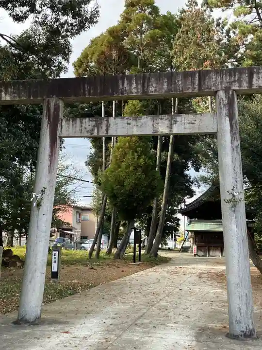 十二柱社(多気中町)の鳥居