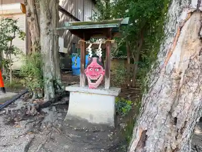 片埜神社の{uncategorized: "未分類", other: "その他", undefined: "問題あり", building: "その他建物", grave: "お墓", sacred_gate: "鳥居", guardian: "狛犬", statue: "像", buddha: "仏像", history: "歴史", nature: "自然", garden: "庭園", animal: "動物", pagoda: "塔", temizu: "手水舎", mountain_gate: "山門・神門", sanctuary: "本殿・本堂", subordinate: "末社・摂社", art: "芸術", scenery: "景色", jizo: "地蔵", ema: "絵馬", goshuin: "御朱印", omikuji: "おみくじ", items: "授与品その他", amulet: "お守り", goshuincho: "御朱印帳", eats: "食事", festival: "お祭り", votive_dance: "神楽", shichigosan: "七五三参", wedding: "結婚式", experience: "体験その他", initially: "初詣", around: "周辺", anti_infection: "感染症対策"}