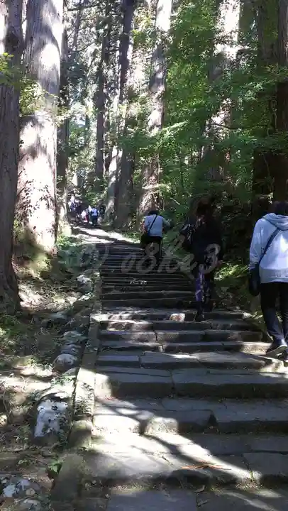 出羽神社(出羽三山神社)~三神合祭殿~のその他建物