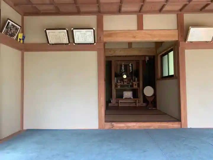 石上神社の本殿・本堂