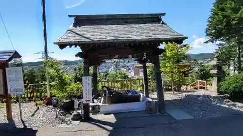 浦幌神社・乳神神社の手水舎