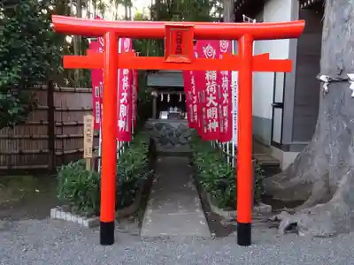 相模国総社六所神社の末社・摂社