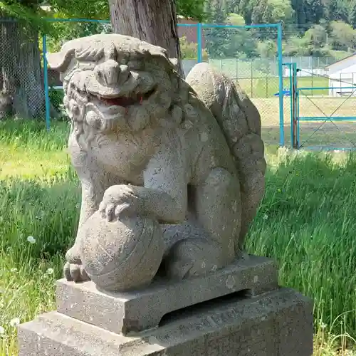 市渡稲荷神社の狛犬