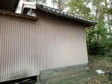 六所神社の本殿・本堂
