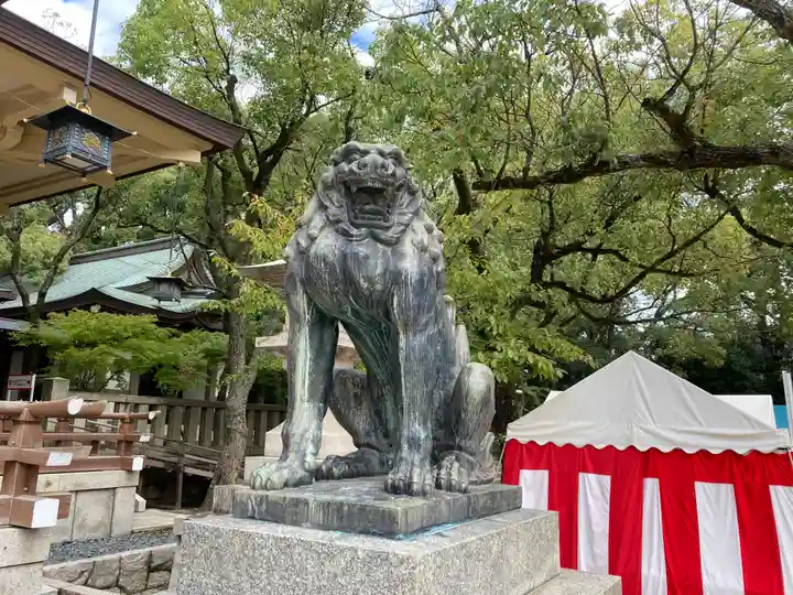 湊川神社の狛犬
