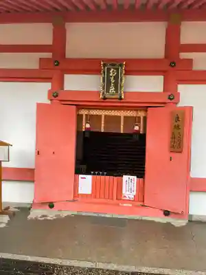 侍者社(住吉大社 末社)の本殿・本堂