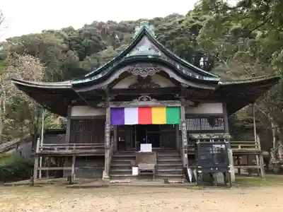 般若寺の本殿・本堂