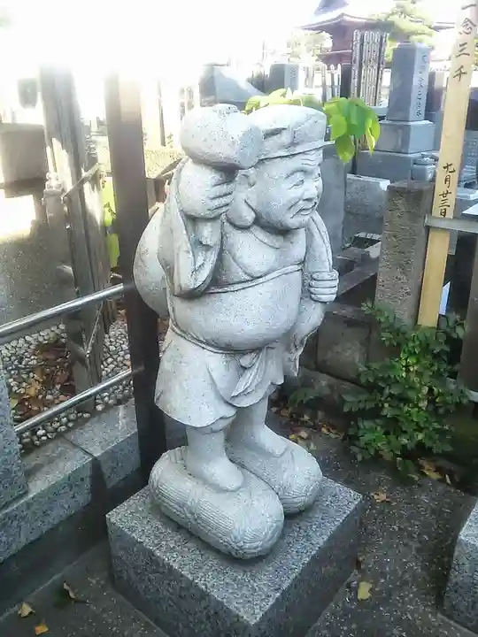 妙應寺の像