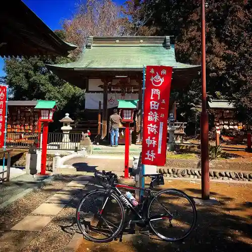 門田稲荷神社の本殿