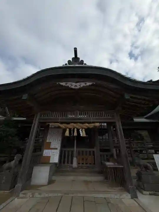 田島神社の{uncategorized: "未分類", other: "その他", undefined: "問題あり", building: "その他建物", grave: "お墓", sacred_gate: "鳥居", guardian: "狛犬", statue: "像", buddha: "仏像", history: "歴史", nature: "自然", garden: "庭園", animal: "動物", pagoda: "塔", temizu: "手水舎", mountain_gate: "山門・神門", sanctuary: "本殿・本堂", subordinate: "末社・摂社", art: "芸術", scenery: "景色", jizo: "地蔵", ema: "絵馬", goshuin: "御朱印", omikuji: "おみくじ", items: "授与品その他", amulet: "お守り", goshuincho: "御朱印帳", eats: "食事", festival: "お祭り", votive_dance: "神楽", shichigosan: "七五三参", wedding: "結婚式", experience: "体験その他", initially: "初詣", around: "周辺", anti_infection: "感染症対策"}