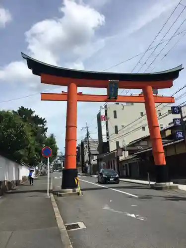 御香宮神社の鳥居