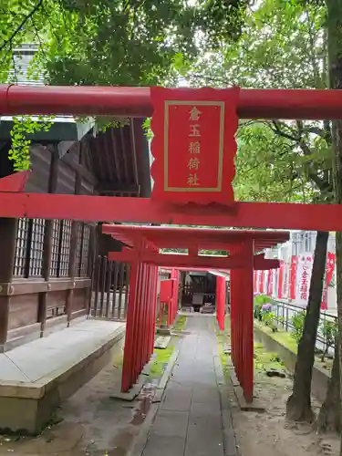 神明社の鳥居