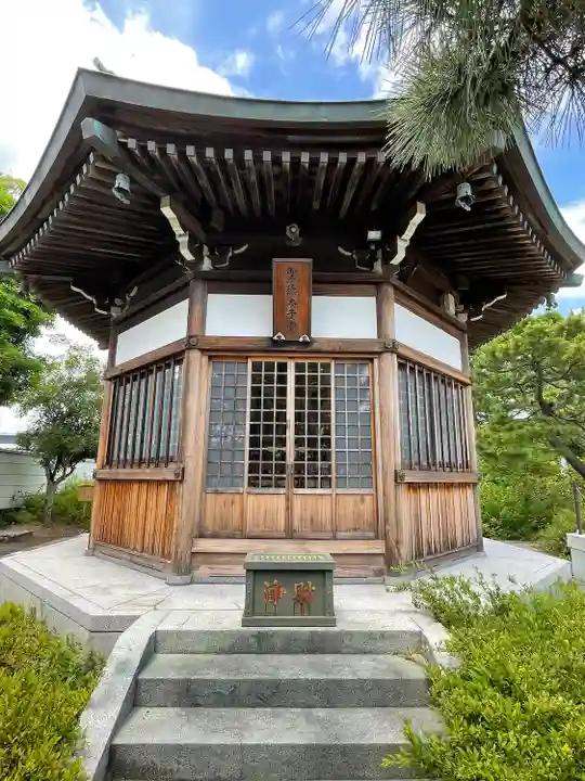 南蔵院の末社・摂社