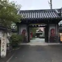 櫻本坊の山門・神門