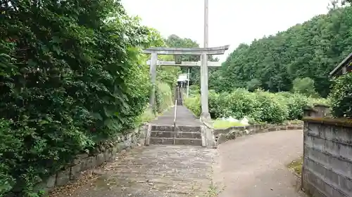 八幡宮（中野）の鳥居