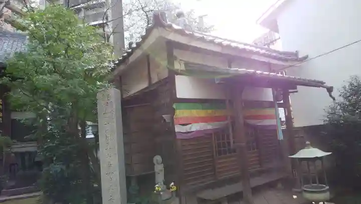 潮泉寺の本殿・本堂