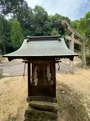 真止戸山神社の末社・摂社