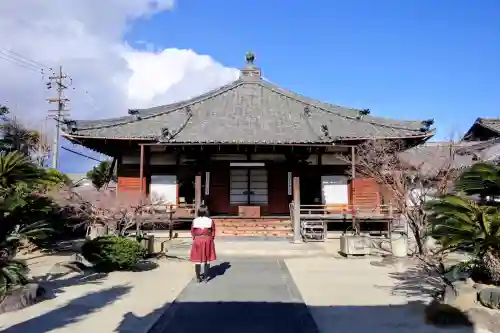 弁栄庵 法城寺の{uncategorized: "未分類", other: "その他", undefined: "問題あり", building: "その他建物", grave: "お墓", sacred_gate: "鳥居", guardian: "狛犬", statue: "像", buddha: "仏像", history: "歴史", nature: "自然", garden: "庭園", animal: "動物", pagoda: "塔", temizu: "手水舎", mountain_gate: "山門・神門", sanctuary: "本殿・本堂", subordinate: "末社・摂社", art: "芸術", scenery: "景色", jizo: "地蔵", ema: "絵馬", goshuin: "御朱印", omikuji: "おみくじ", items: "授与品その他", amulet: "お守り", goshuincho: "御朱印帳", eats: "食事", festival: "お祭り", votive_dance: "神楽", shichigosan: "七五三参", wedding: "結婚式", experience: "体験その他", initially: "初詣", around: "周辺", anti_infection: "感染症対策"}