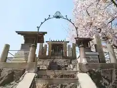 入場神社の本殿