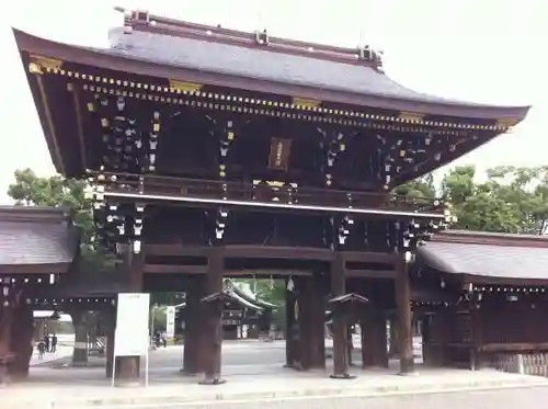 真清田神社の山門