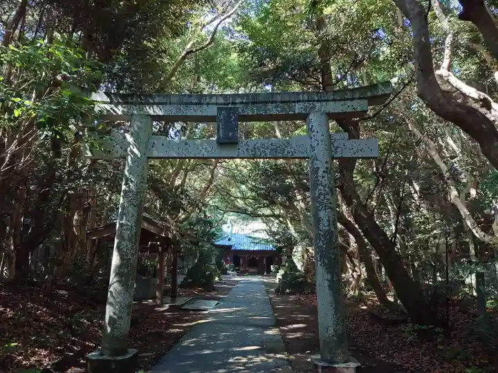 渡海神社の鳥居