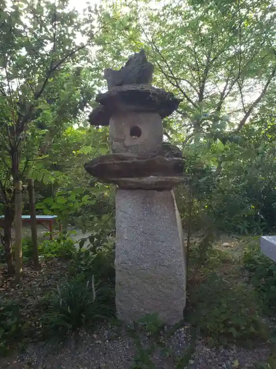 中川熊野神社の塔