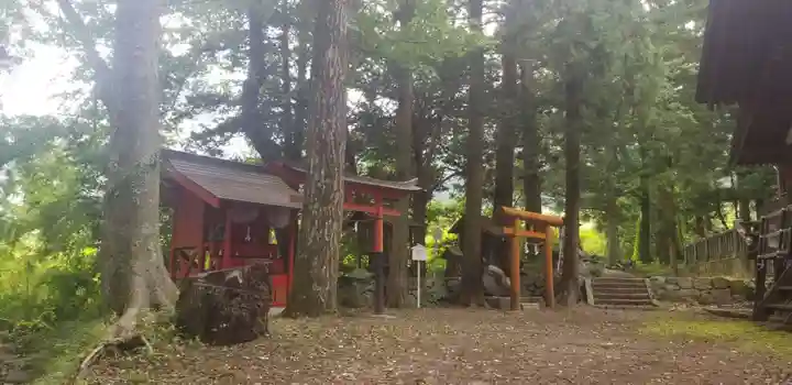 山家神社の末社・摂社