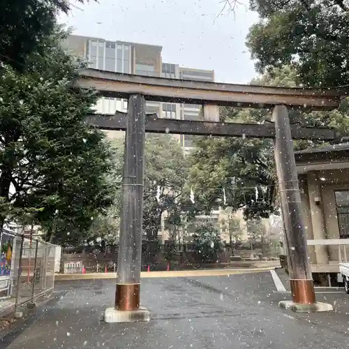 東郷神社の鳥居