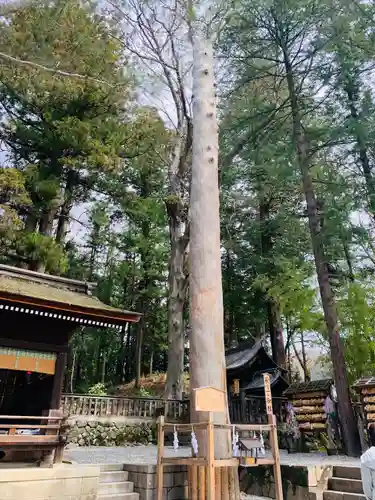 諏訪大社下社秋宮(長野県)